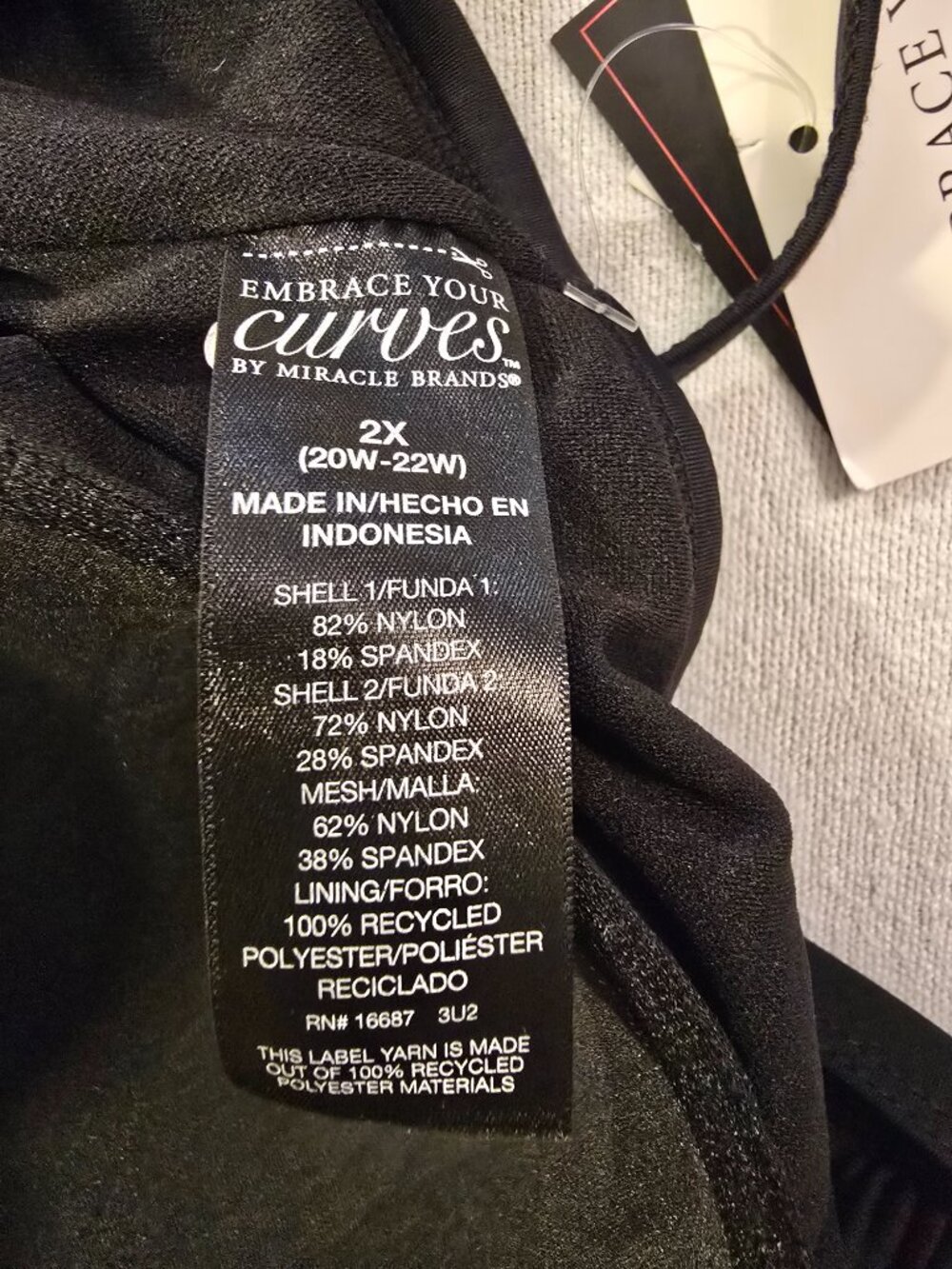 Embrace Your Curves by Miracle Brands Swimsuit Black One Piece 2X NWT - Picture 14 of 16